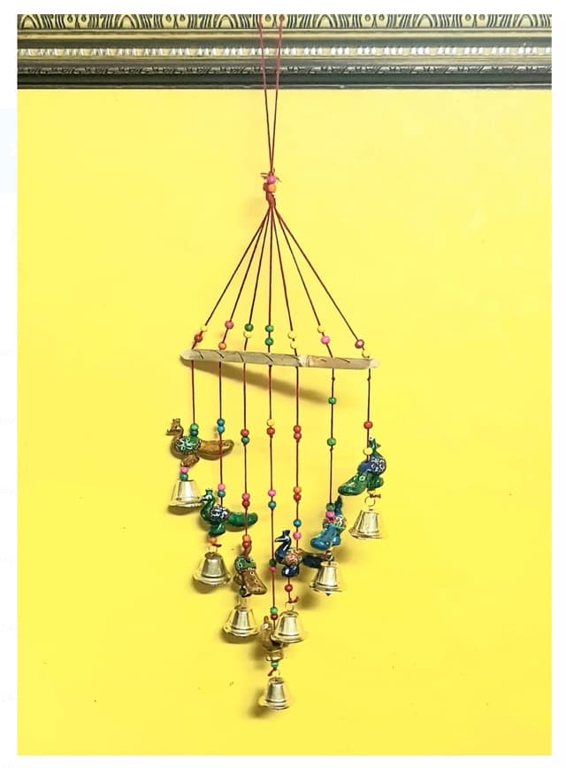 Hanging Arts Image